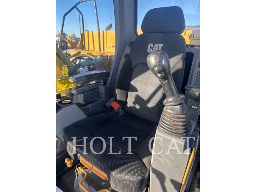 CAT 323 TC Lánctalpas kotrók