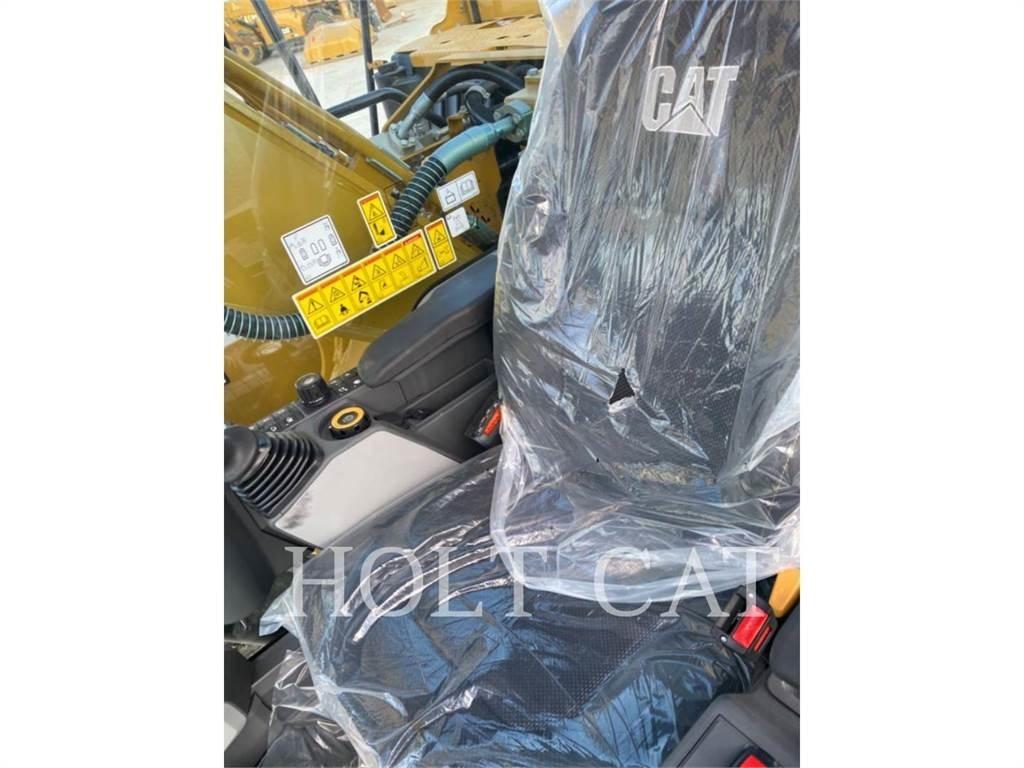 CAT 323 TC Lánctalpas kotrók
