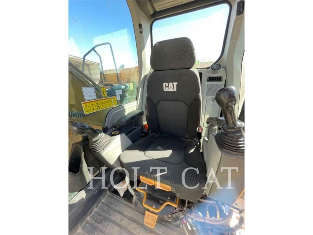 CAT 323 TC Lánctalpas kotrók