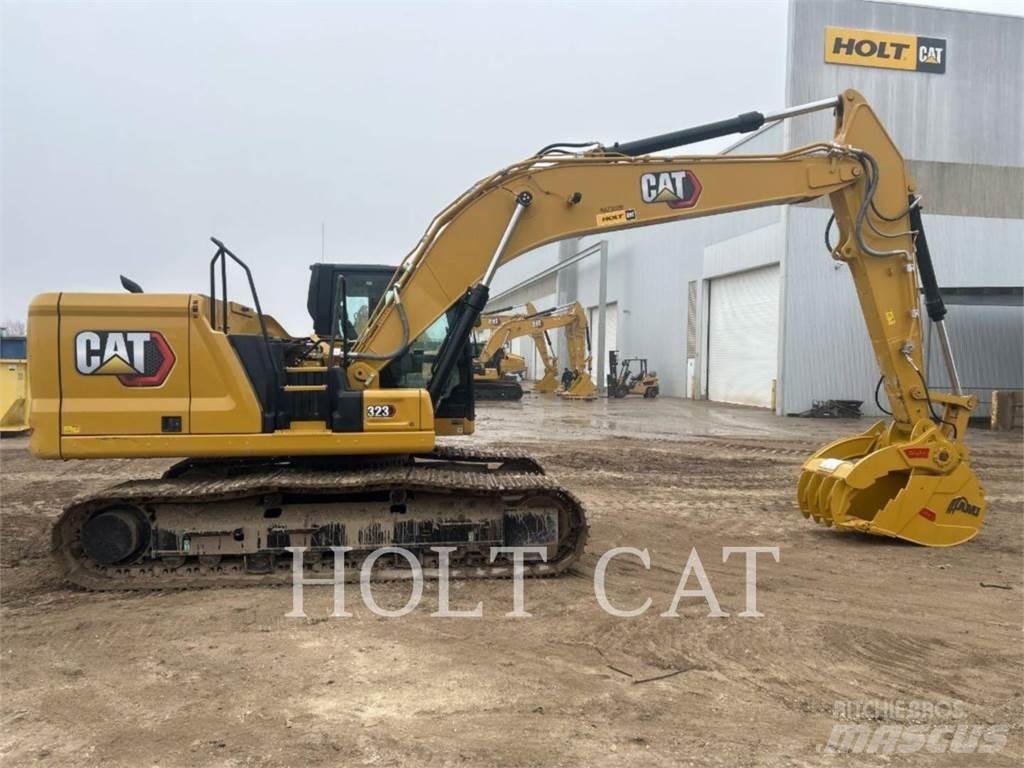 CAT 323 TC Lánctalpas kotrók