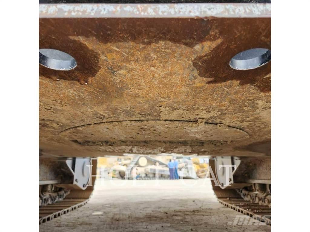 CAT 323 TC Lánctalpas kotrók