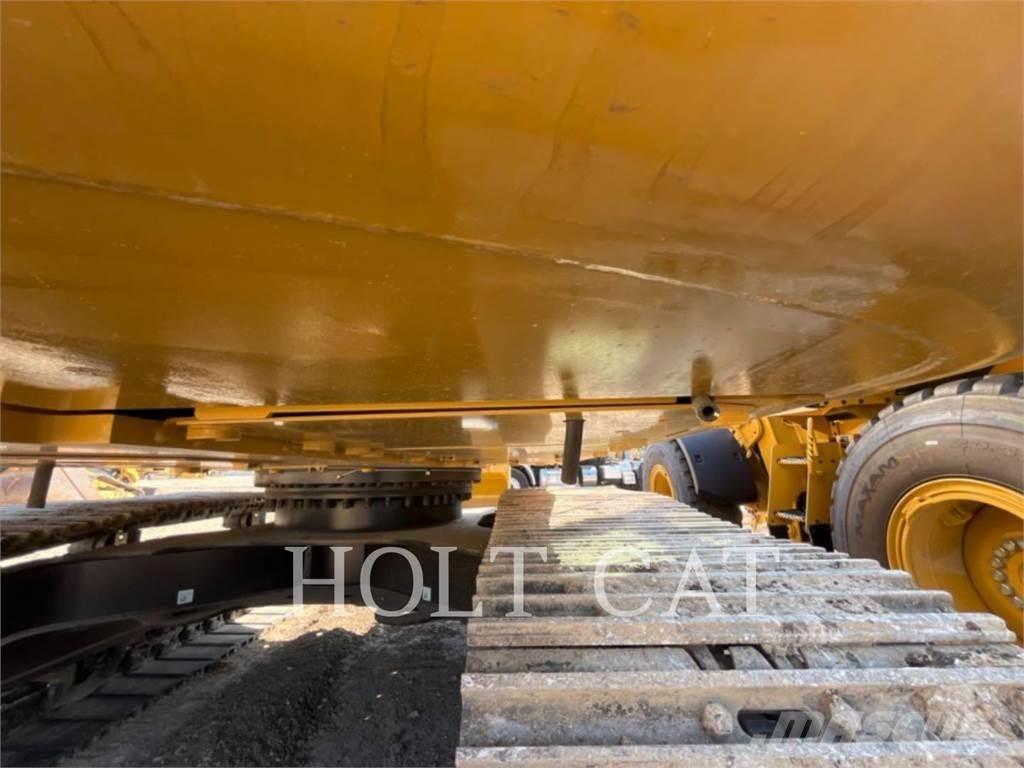 CAT 323 TC Lánctalpas kotrók