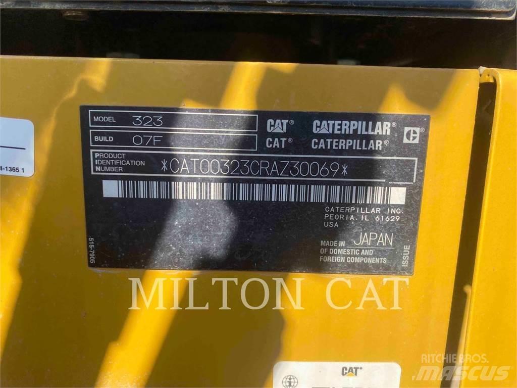 CAT 32307 Lánctalpas kotrók