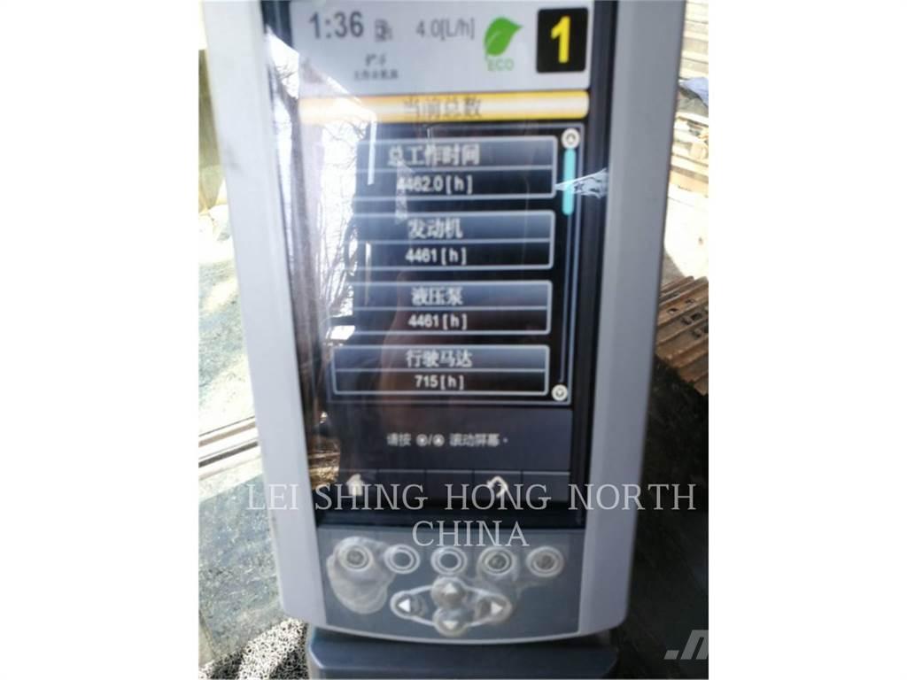 CAT 323D2L Lánctalpas kotrók