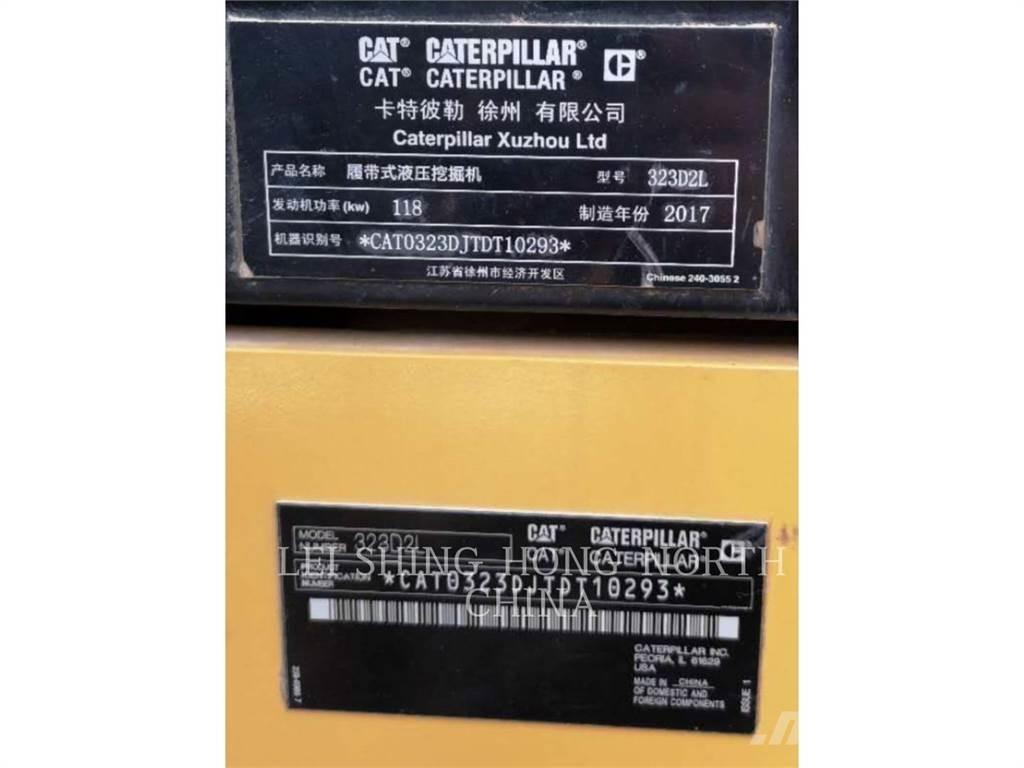 CAT 323D2L Lánctalpas kotrók