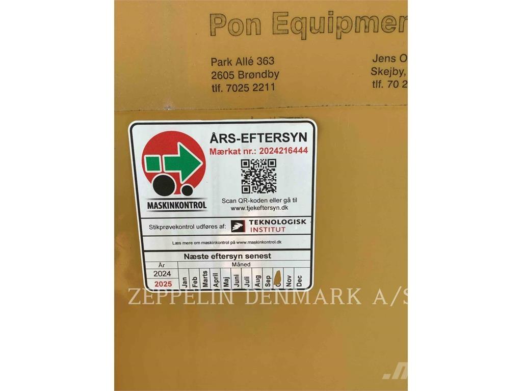 CAT 323DL Lánctalpas kotrók