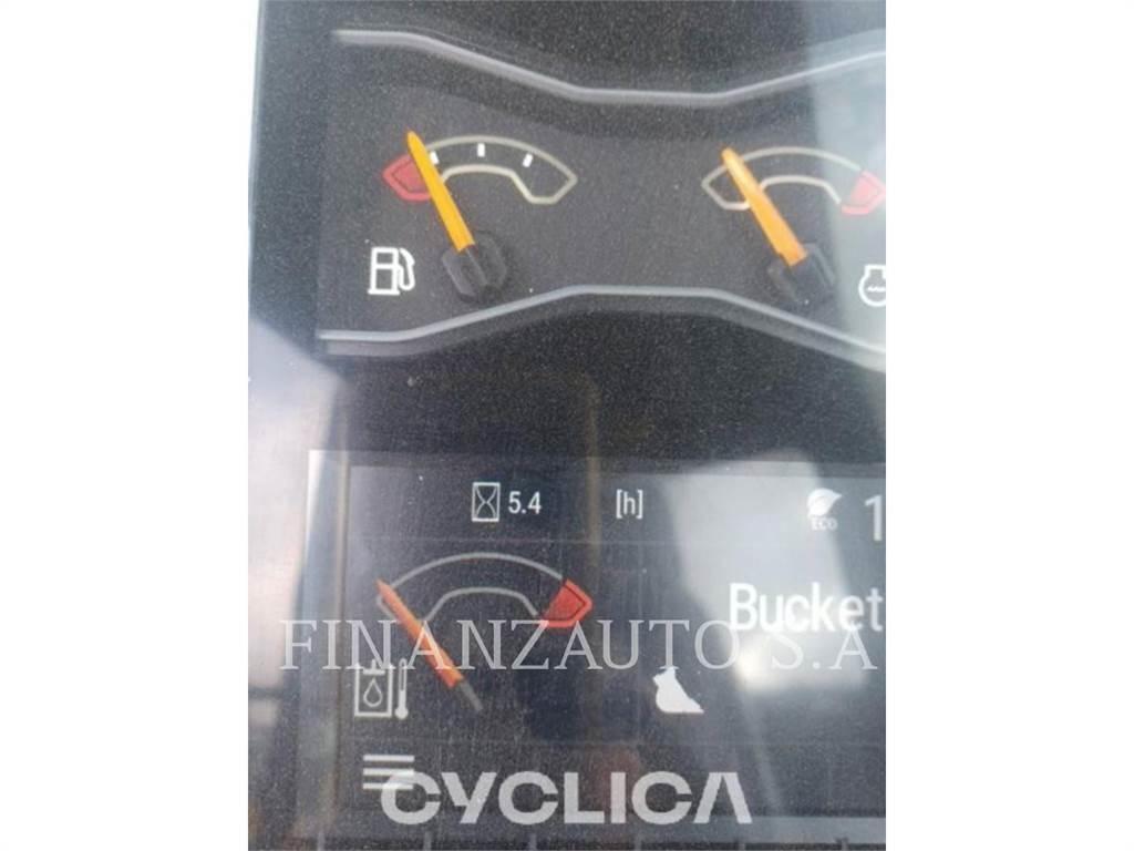 CAT 323DLN Lánctalpas kotrók