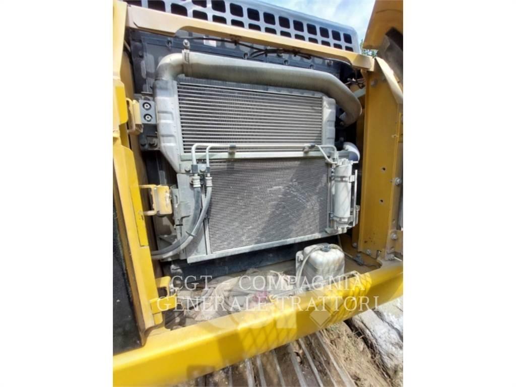 CAT 323DSA Lánctalpas kotrók
