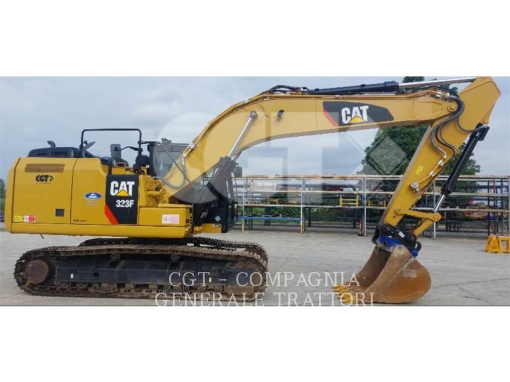 CAT 323F Lánctalpas kotrók