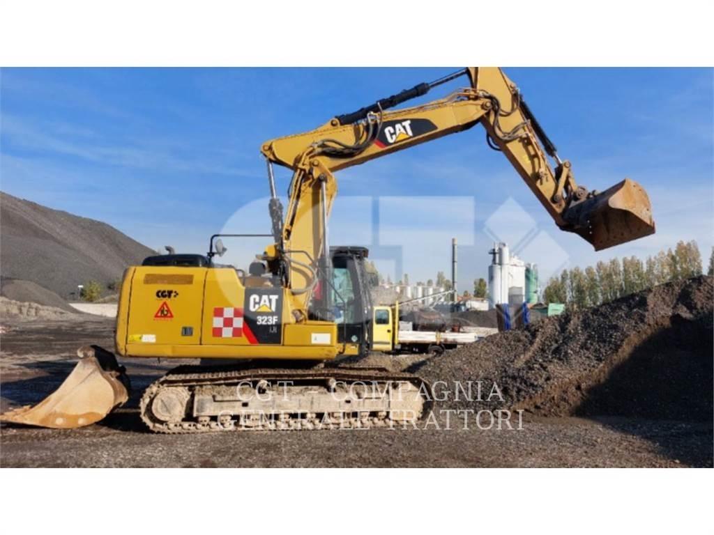 CAT 323F Lánctalpas kotrók