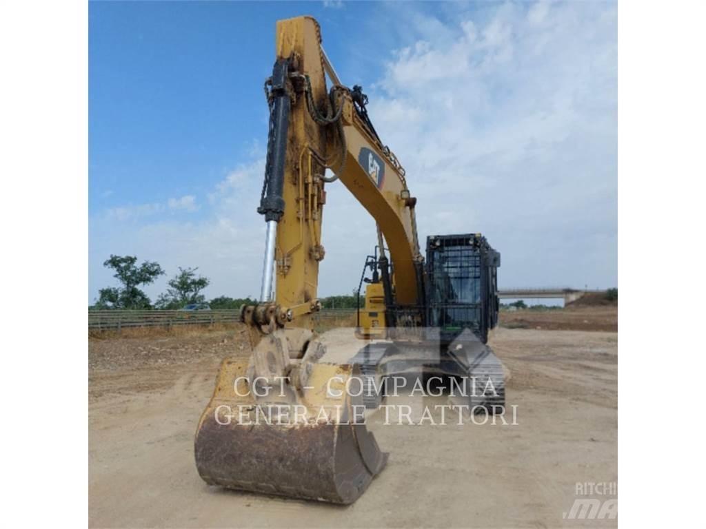 CAT 323F Lánctalpas kotrók