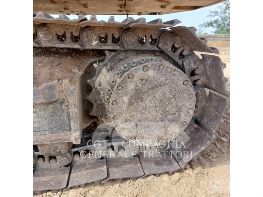 CAT 323F Lánctalpas kotrók