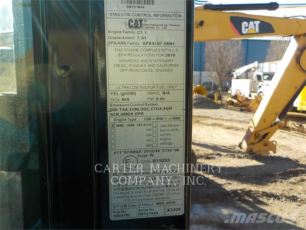 CAT 323FL Lánctalpas kotrók
