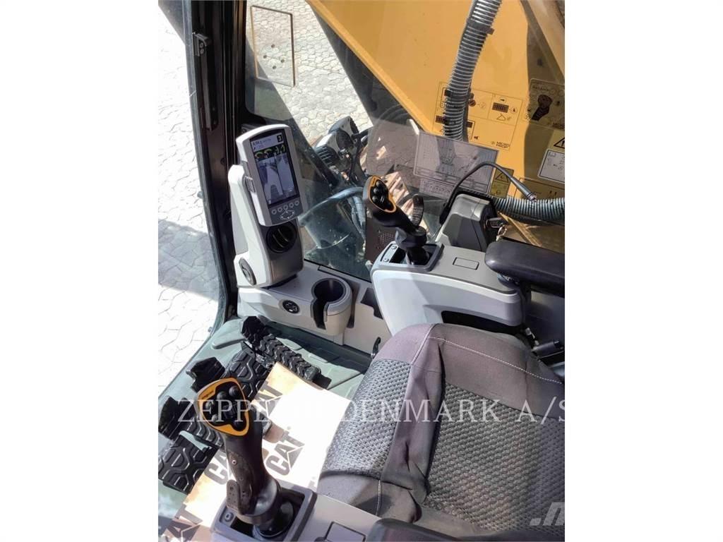 CAT 323FL Lánctalpas kotrók