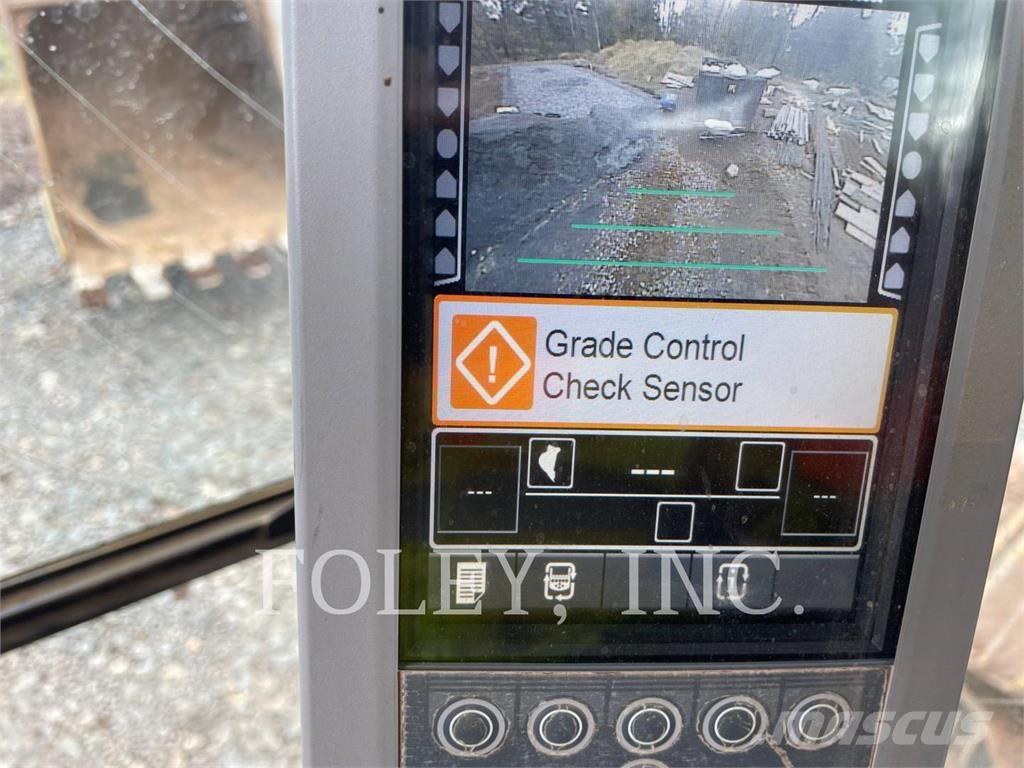 CAT 323FL Lánctalpas kotrók