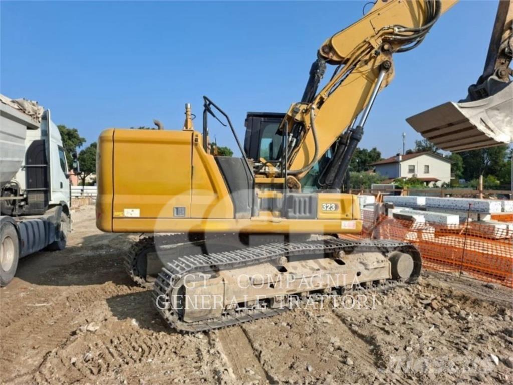 CAT 323LN Lánctalpas kotrók