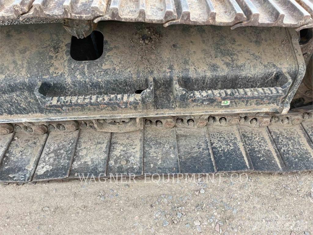 CAT 325 Lánctalpas kotrók