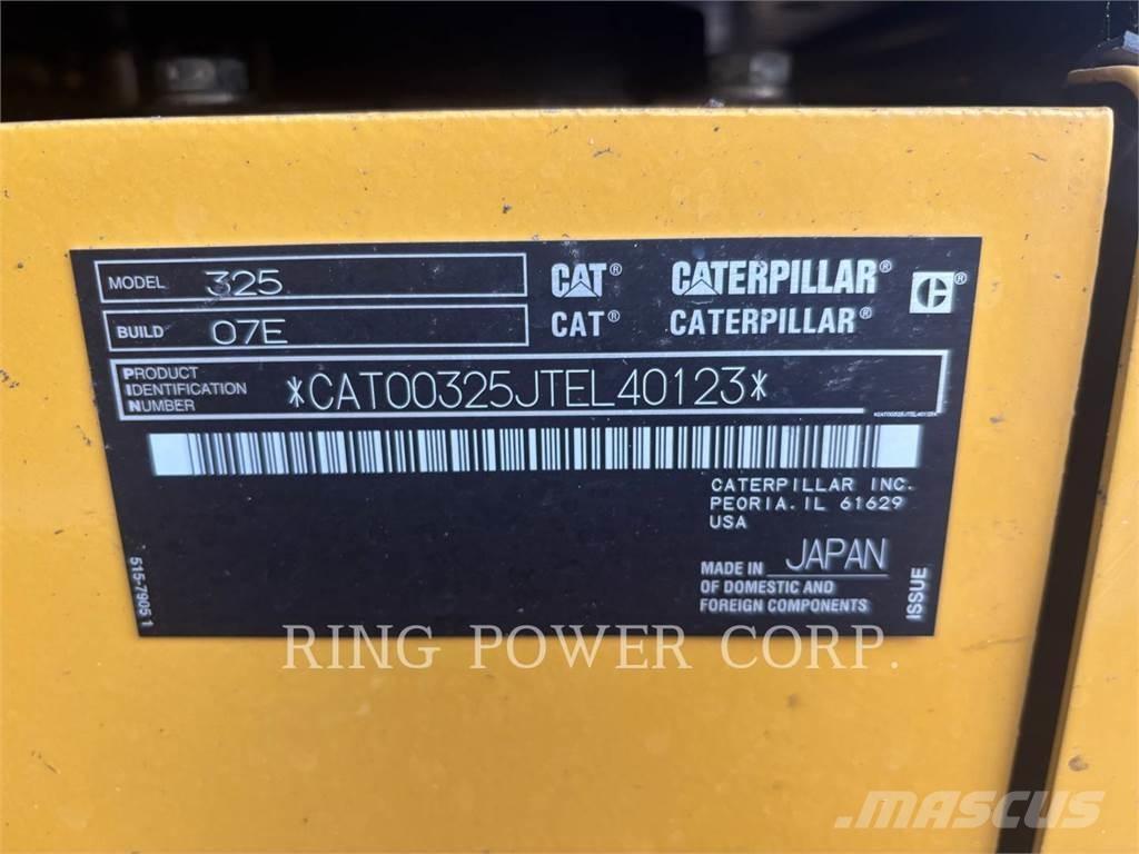CAT 325 Lánctalpas kotrók