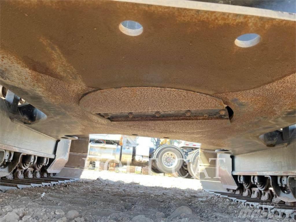 CAT 325 TC Gumikerekes homlokrakodók