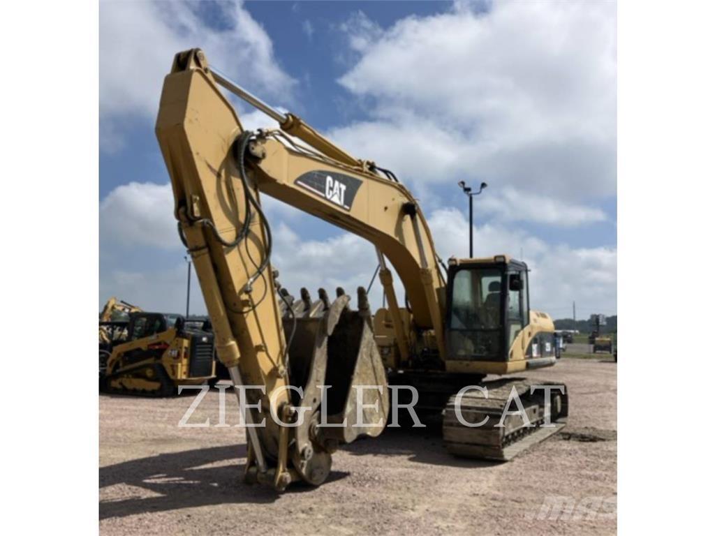 CAT 325D Lánctalpas kotrók