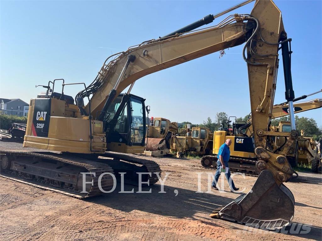 CAT 325FLCR Lánctalpas kotrók