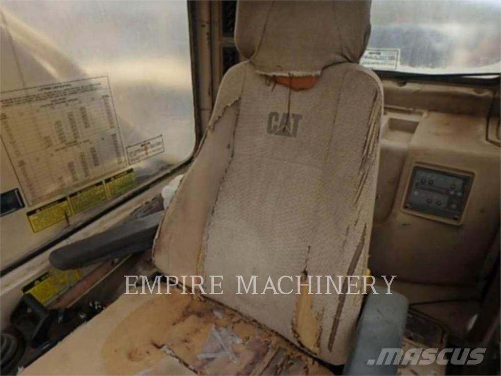 CAT 325L Lánctalpas kotrók