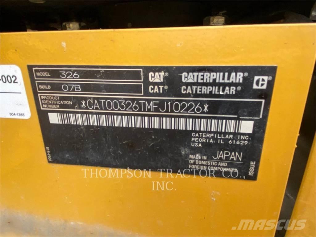 CAT 326 Lánctalpas kotrók