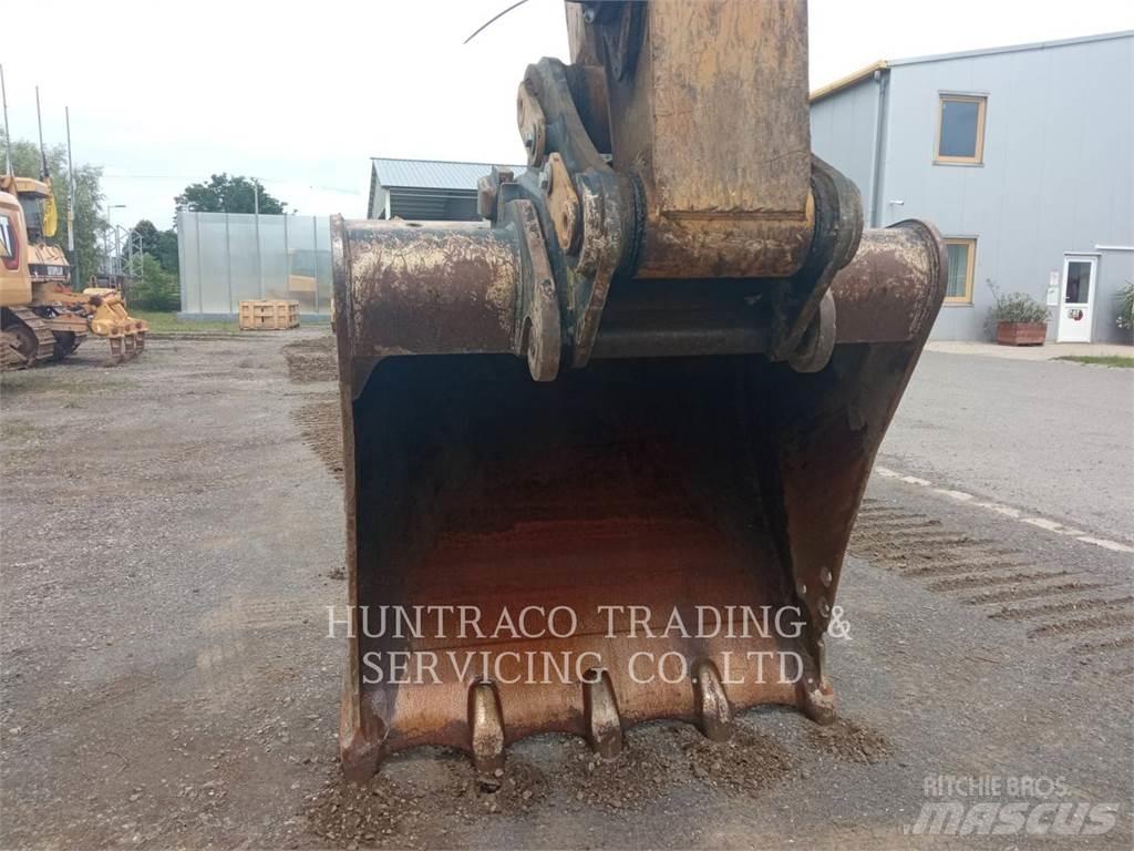 CAT 326-07 Lánctalpas kotrók