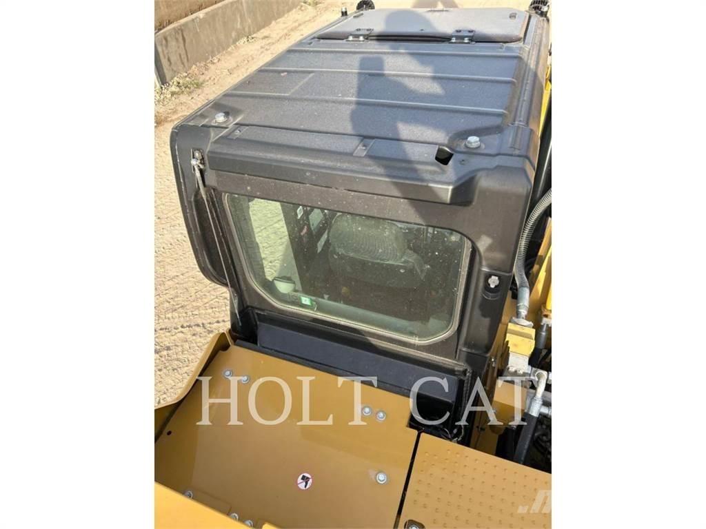 CAT 326 TC Lánctalpas kotrók