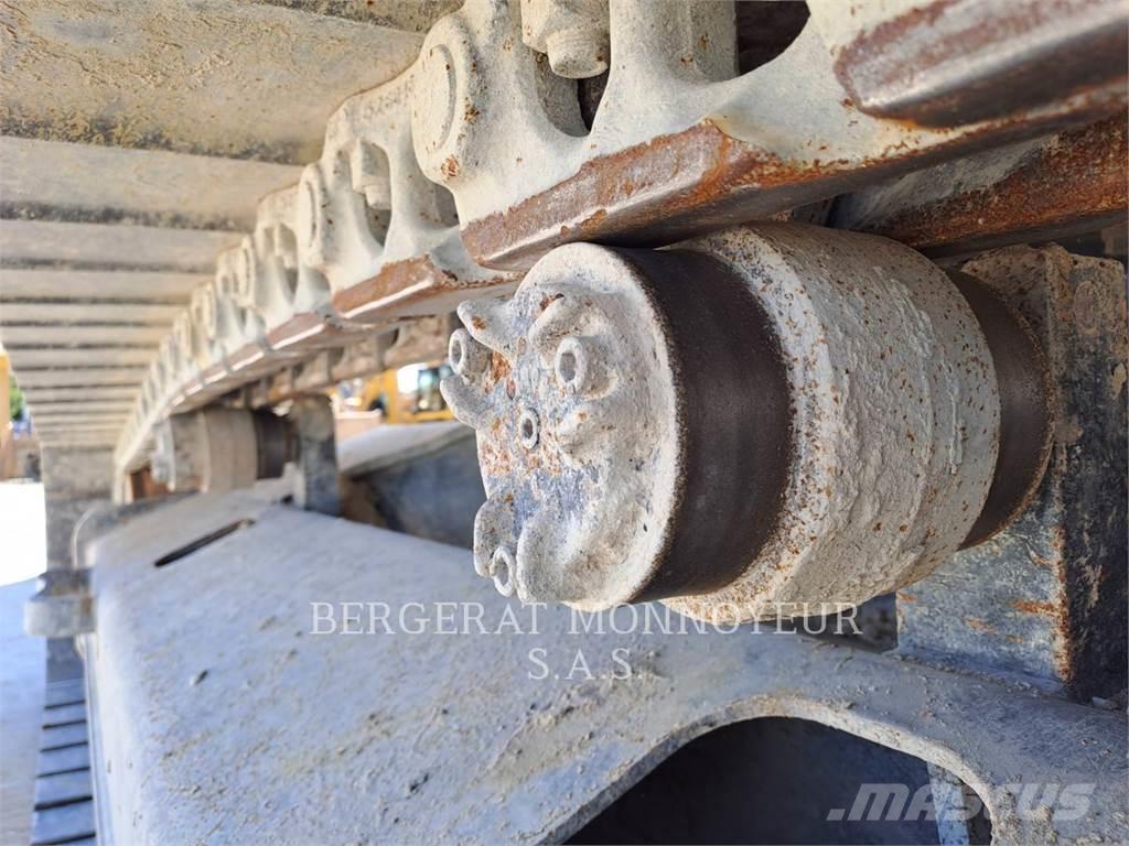 CAT 326F Lánctalpas kotrók