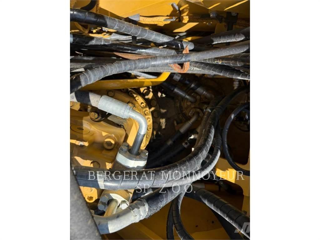CAT 326FL Lánctalpas kotrók