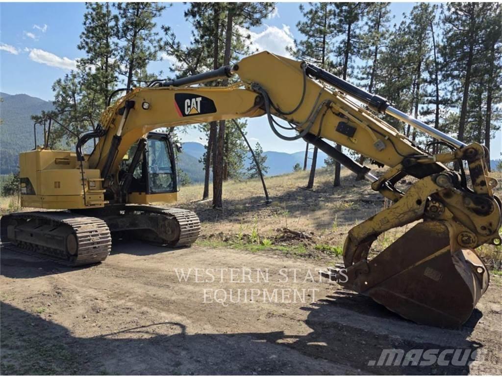 CAT 328D Lánctalpas kotrók
