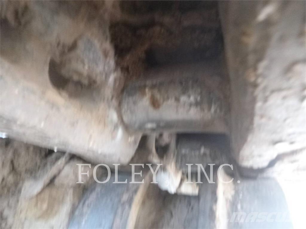 CAT 328DLCR Lánctalpas kotrók