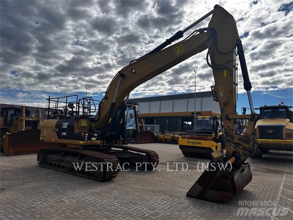 CAT 329DL Lánctalpas kotrók