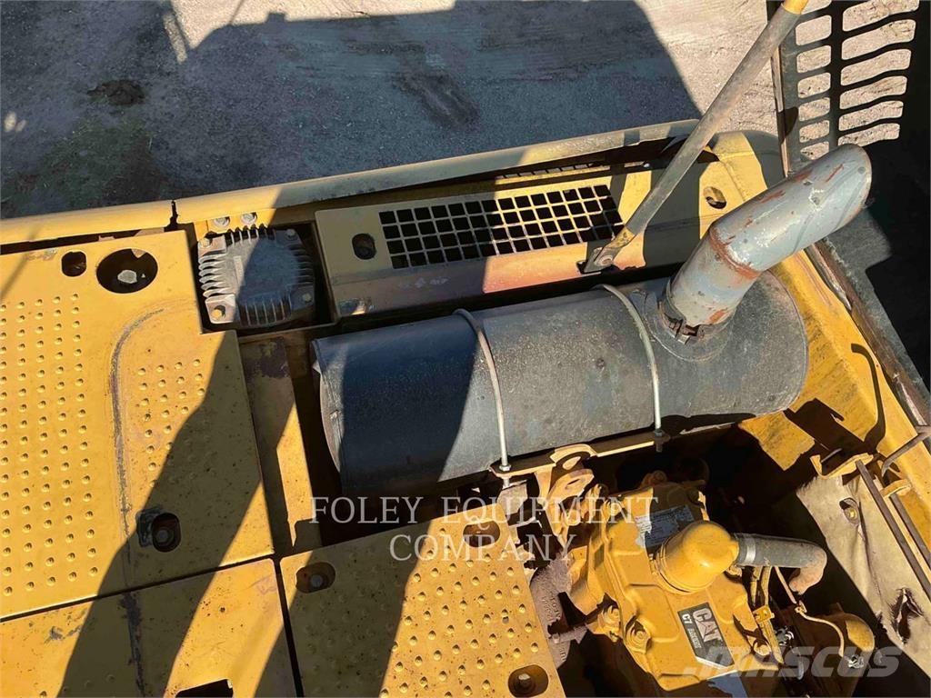 CAT 329DL Lánctalpas kotrók