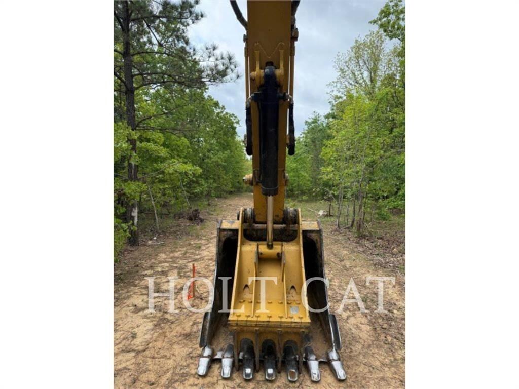 CAT 329FL Lánctalpas kotrók