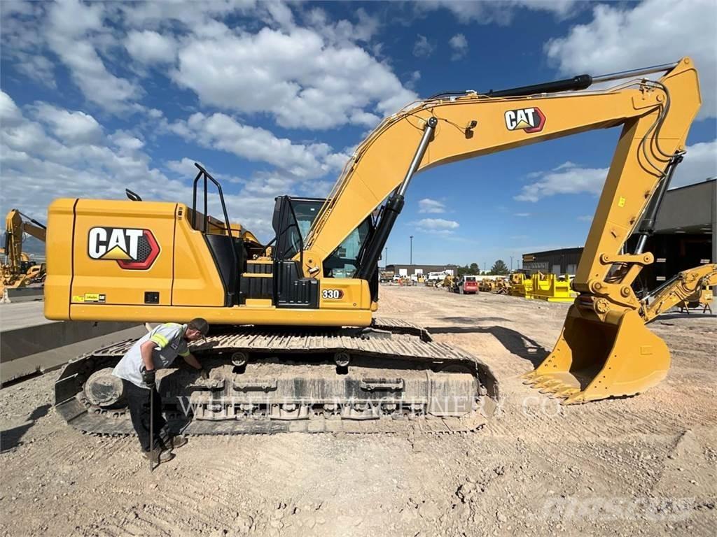 CAT 330 Lánctalpas kotrók