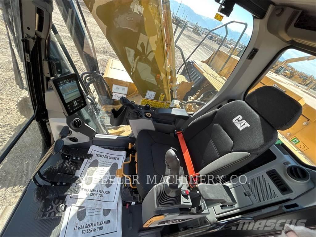 CAT 330 Lánctalpas kotrók