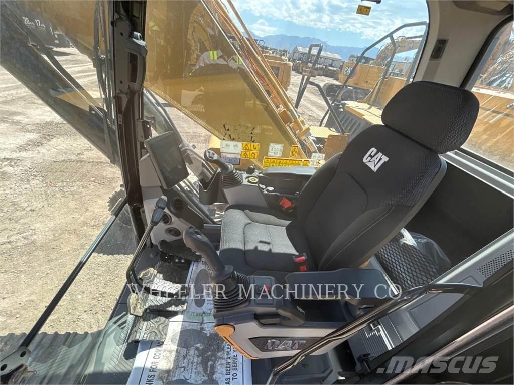 CAT 330 Lánctalpas kotrók