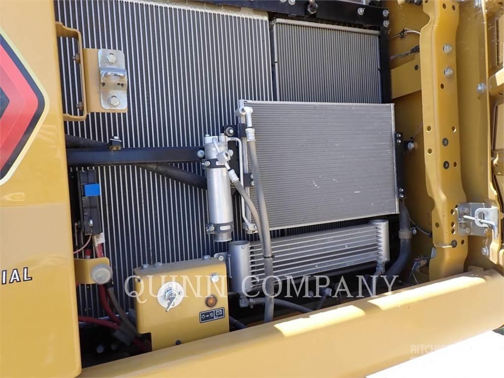 CAT 330 Lánctalpas kotrók