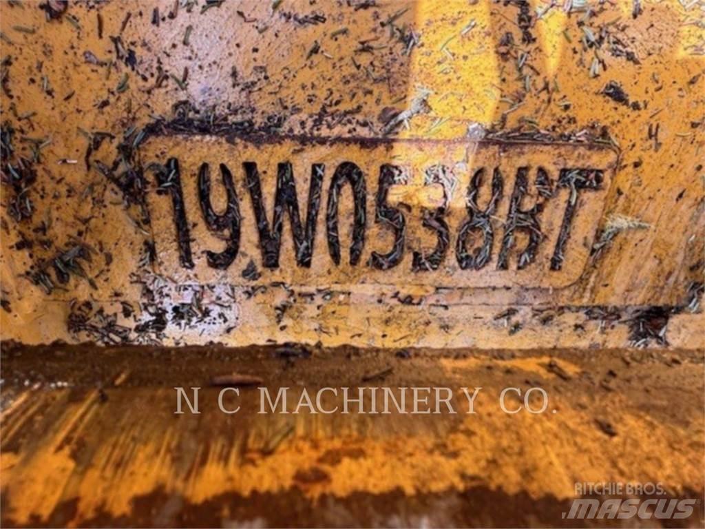 CAT 330 Lánctalpas kotrók