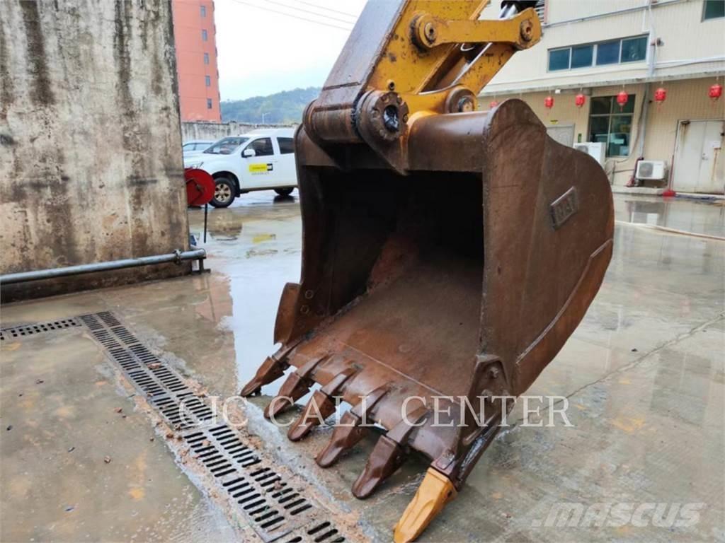 CAT 330-07 Lánctalpas kotrók