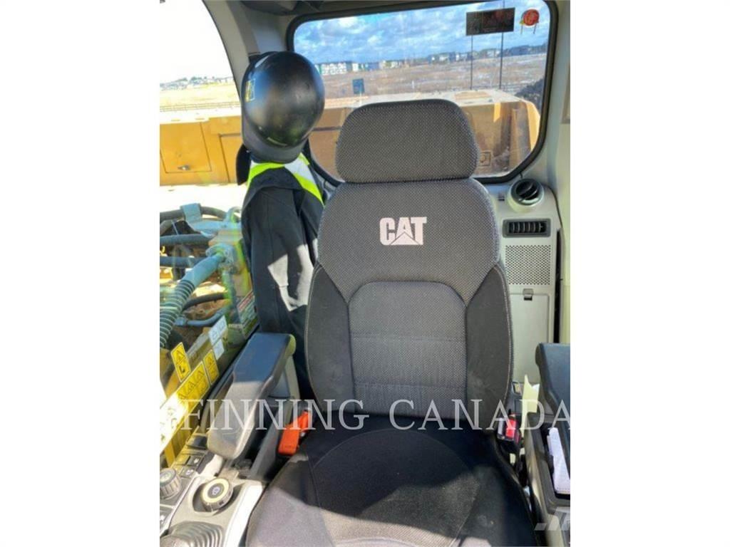 CAT 330-07 Lánctalpas kotrók