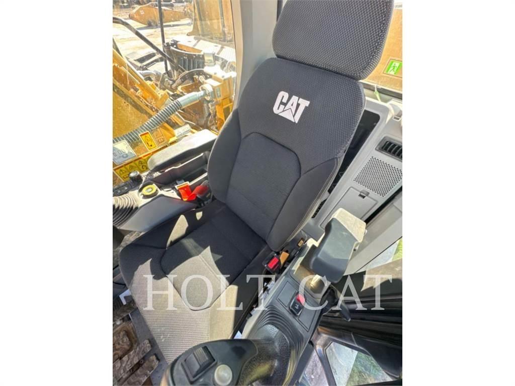 CAT 330 TC Lánctalpas kotrók