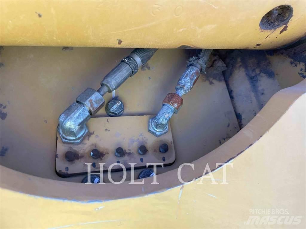CAT 33007 Lánctalpas kotrók