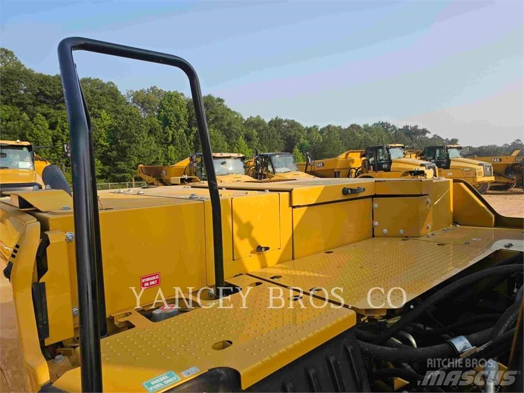 CAT 33007 Lánctalpas kotrók