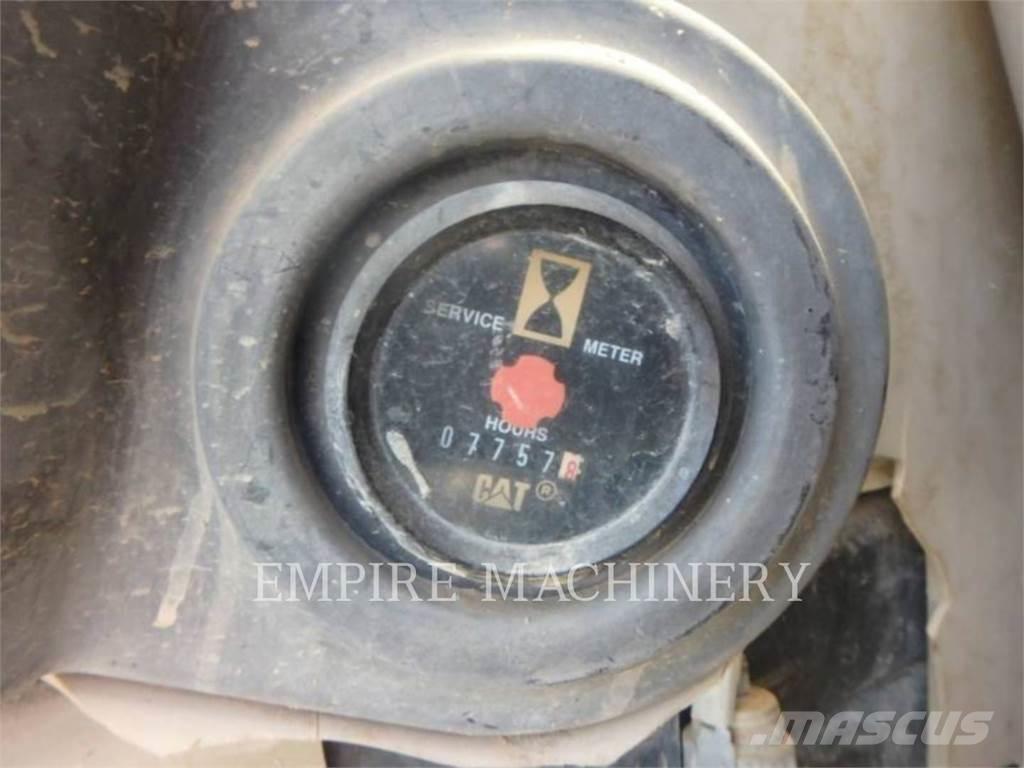 CAT 330CL Lánctalpas kotrók