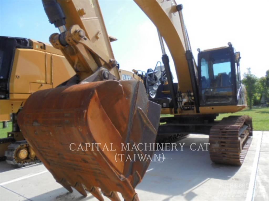 CAT 330D2L Lánctalpas kotrók