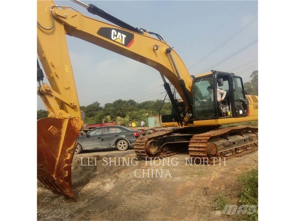 CAT 330D2L Lánctalpas kotrók