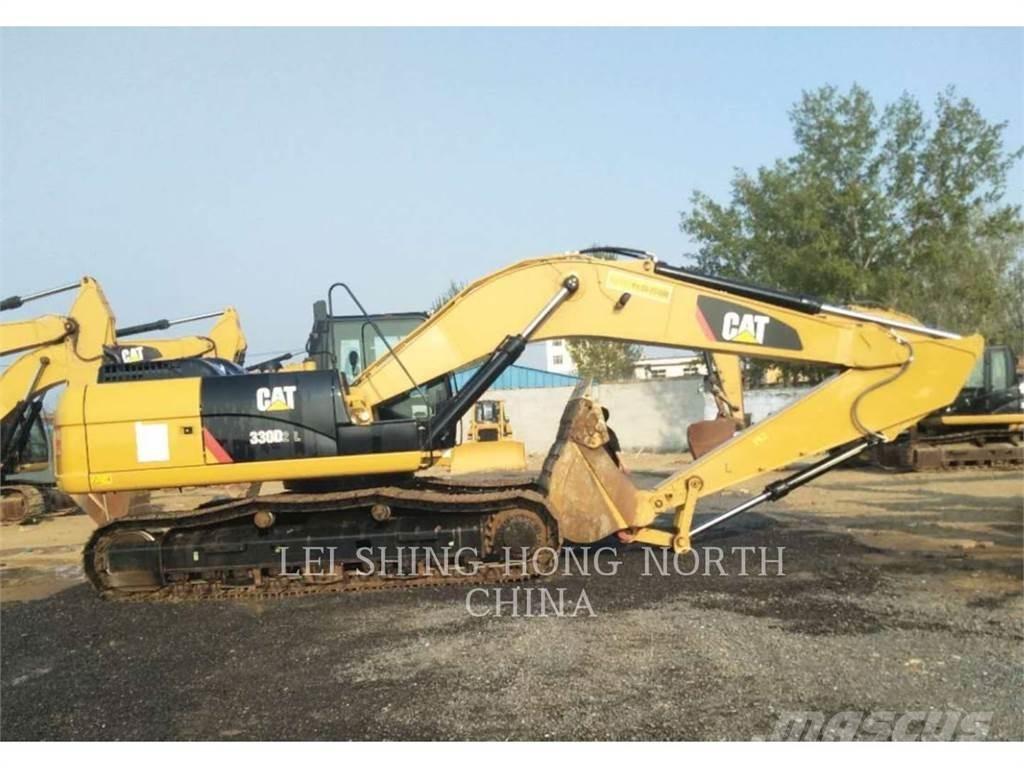 CAT 330D2L Lánctalpas kotrók